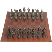 Jeu d'échecs en métal sur le thème des Cowboys contre les Indiens