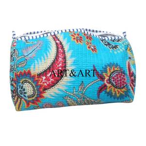 Juego de 3 Bolsas de Maquillaje de Algodón Hechas a Mano en India, con Estampado Floral Ecológico, Resistentes al Agua, Acolchadas - Product Image 5