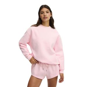 Sweat-shirt en polaire pour femme de haute qualité, broderie de logo personnalisée, sweat-shirt à col rond et ensemble court pour femme - Product Image 3