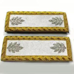 Planches d'épaule pour la broderie uniforme personnalisée de qualité supérieure épaulettes en gros planche d'épaule brodées à la main - Product Image 1