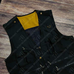 Gilet Tactique Anti-Friction et Résistant à la Saleté, Plusieurs Poches, Logo Personnalisé, Laine Noire, Hommes, Femmes, Coton, Saison d'Hiver, Vente en Gros - Product Image 2