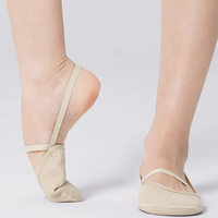 Chaussons de danse confortables pour femmes, personnalisables, en microfibre et peau de mouton, demi-semelles, grandes tailles, pour la gymnastique rythmique professionnelle