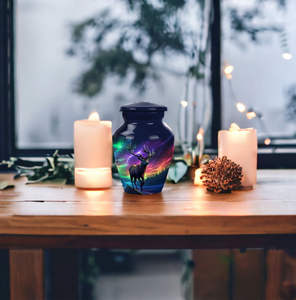 Vente en gros d'urnes funéraires en métal de haute qualité Urnes funéraires design moderne cendres funéraires avec boîte en velours - Product Image 4