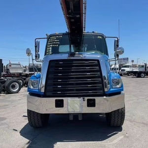 Camión de Plataforma Plana de 26 pies, 108SD, 2016, con Eje Triple, Motor de 350 HP, Caja de Cambios Allison de 6 Velocidades, Duradero y de Alto Rendimiento - Product Image 1