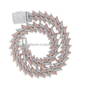 Collier en diamant de laboratoire glacé de qualité supérieure pour hommes Bijoux Hip Hop audacieux et élégants Parfait pour Clubwear - Product Image 1