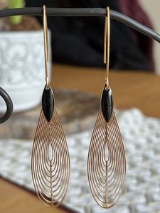 Pendientes de Latón Ligeros Hechos a Mano con Piedras, Elegantes para Mujeres y Niñas - Product Image 3