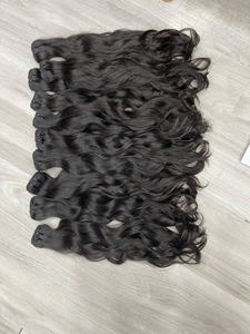 Vente 2025 Cheveux Ondulés Bruts, Cuticules Alignées, Vente en Gros, Extensions de Cheveux Humains Ondulés du Vietnam, Sans Perte, Sans Nœuds, Cheveux Non Traités - Product Image 3