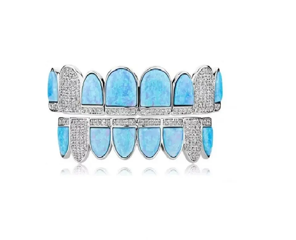 Desain Opal biru Moissanite berlian gigi Grillz sepenuhnya es keluar Hip Hop Terbaik Grillz untuk dijual dari berlian eksportir India Grillz