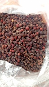 Poivre Sauvage Voatsiperifery de Madagascar Qualité Supérieure en Vrac Naturel Séché Poivre Noir VANILLE HARVEST 24 Herbes Simples Épices - Product Image 4