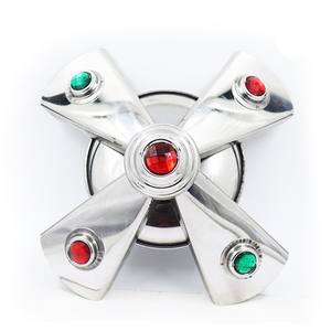 Cache-moyeu fantaisie pour moto compacte Bajaj RE - Product Image 1