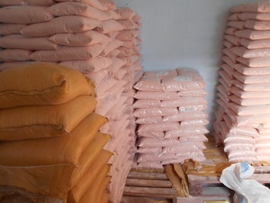 Sel rose clair 8-12 mm, sel comestible de qualité supérieure, sels naturels rose clair - Product Image 3