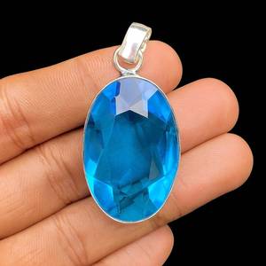 Pendentif en topaze bleue fait main, lunette en argent sterling 925, bijoux en pierres précieuses, collier élégant, cadeau pour elle - Product Image 4