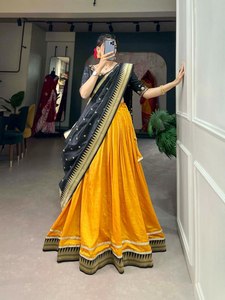 Princesses Look Fancy Styles Designer Lehenga Heavy Vichitra <b>Silk</b> Choli With Sequence Work Ghaghra Choli - Product Image 5