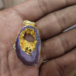 Colgante de Ágata Druzy Irregular, Piedra Natural de Forma Libre, Pulida y Chapada en Oro, Colección de Colgantes para Mujer - Product Image 6