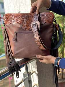Nuevo superventas cuero mecanizado a mano mujeres occidentales bandolera monedero pelo en piel de vaca flecos bolso de cuero genuino monedero al por mayor - Product Image 2
