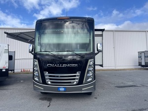 Vendedor Verificado de Autocaravana Usada T-h-o-r C-h-a-l-l-e-n-g-e-r 36FA 2023 Lista para Viajar - Product Image 6