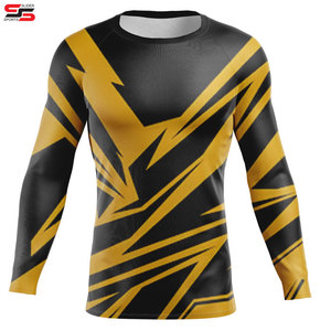 Vente en gros d'éruptions cutanées pour hommes Gym Fitness Professional Rash Guard imprimé par sublimation pour hommes En stock - Product Image 4