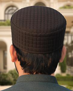 Gorro musulmán cosido de alta calidad para la oración elaborado con tela ligera para mayor comodidad y ajuste perfecto - Product Image 4