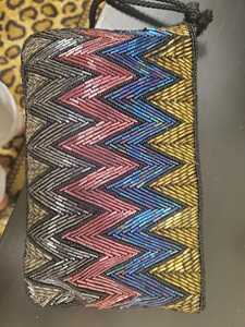 กระเป๋าถือทรงสี่เหลี่ยมปักลูกปัดน้ำหนักเบา ทำด้วยมือ ปรับแต่งได้ - Product Image 2