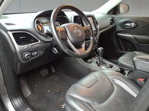 SUV C-HEROKEE 2019 d'occasion en excellent état, transmission automatique, faible consommation de carburant, 271 ch, 3.2L V6, version Limited, 4x4, crossover, prêt à être expédié - Product Image 2