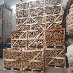 Bois de chauffage 100% chêne en vrac sur palettes/en filets, produits énergétiques à prix compétitifs - Product Image 4