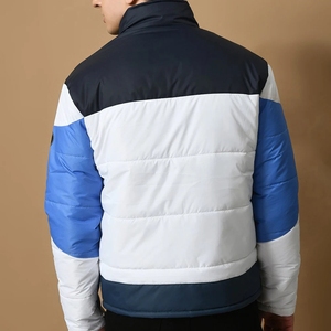 Blouson d'hiver pour homme personnalisé avec revêtement, design à capuche, col rabattu et logo frontal - Product Image 2