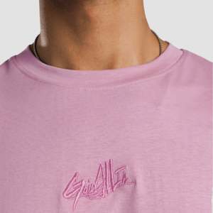 เสื้อยืด Shift (สีชมพู) ลำลอง ผ้าคอตตอนผสมสแปนเด็กซ์ 100% ระบายอากาศได้ดี ลายพิมพ์สัตว์เคลื่อนไหว ทรงสั้น กระชับรูป ปักโลโก้ - Product Image 5