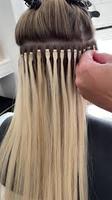 Ekstensi ujung datar Keratin rambut alami warna pirang 100% pemanjangan rambut manusia Rusia harga grosir