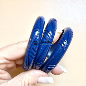 Brazalete de moda de resina Funky hecho a mano para adolescentes, regalo de joyería Tradebyd de moda - Product Image 4