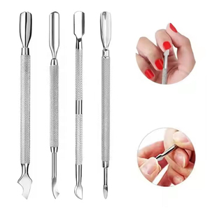 Pousse-cuticules professionnel en acier inoxydable réutilisable à double extrémité, léger, de forme carrée, pour manucure - Outil à ongles durable et propre - Product Image 4