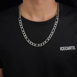 Cadena Figaro de 10 mm en Oro de 14K y 18K, Rodio y Chapado en Oro, con Perlas y Diamantes para Bodas y Ocasiones Religiosas - Product Image 4