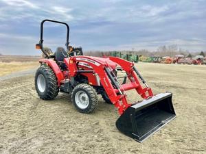 2025 Massey Ferguson 1E.35 Tractor compacto de precisión para versatilidad para cosechadora de yuca - Product Image 3