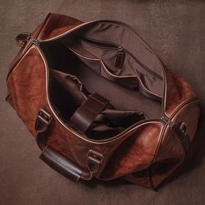 กระเป๋าดัฟเฟิลหนังแท้ยูนิเซ็กส์ความจุสูงออกแบบโลโก้ได้ตามต้องการเป็นมิตรกับสิ่งแวดล้อม - Product Image 3