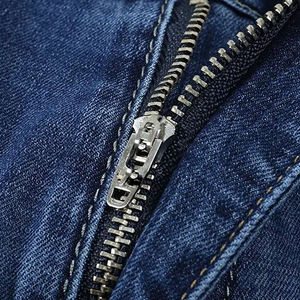 Baggi d'été personnalisé du fabricant Short en jean taille moyenne déchiré Pantalon court en denim décontracté mode extérieure été - Product Image 5