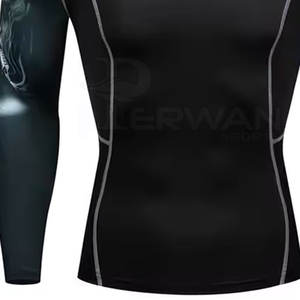 Rash Guard transpirable de último diseño para hombres Hecho en Pakistán Servicio OEM Venta al por mayor Rash Guard - Product Image 6