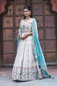 Unity Luxury Women's Wedding off <b>White</b> Silk Blend Lehenga Choli with Pastel Pink <b>Chiffon</b> Dupatta - Product Image 3