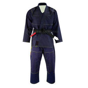 Kimono de Jiu-Jitsu en coton 100% avec logo frontal, respirant, séchage rapide, fabriqué au Pakistan, prix bas, haute qualité - Product Image 3