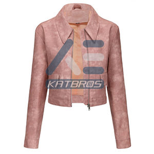 Veste en cuir véritable audacieuse pour femme, fabrication supérieure, coupe ajustée, vêtement d'extérieur chaud de qualité supérieure, élégant et contemporain - Product Image 1