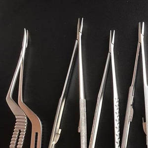 Ensemble d'instruments microchirurgicaux Medic porte-aiguilles manuels en acier inoxydable de haute qualité ciseaux Pentax chirurgical certifié CE - Product Image 2