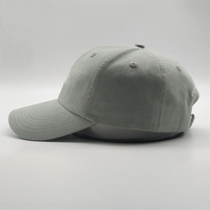Chapeaux de papa personnalisés de luxe à 6 panneaux avec broderie à profil bas Casquettes en coton non structurées pour hommes - Product Image 3