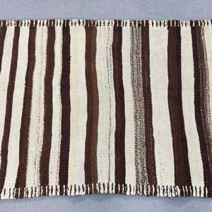 2.5x9.1 ft Vintage Kilim Rug, Turkish Rug, <b>Brown</b> Plants & trees <b>Wool</b> Rug - Product Image 3