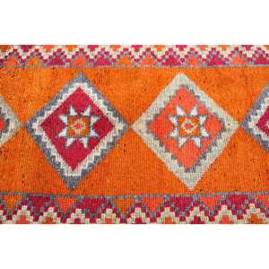 Alfombra Herki de 3.1x10.1 pies, alfombra turca vintage, alfombra con motivos de plantas y árboles en tonos naranja y rojo. - Product Image 4