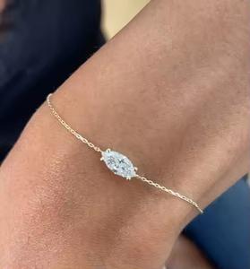 Bracelet de tennis en or jaune 14 carats avec diamants taille marquise Bijoux élégants pour les occasions spéciales Bracelets en moissanite - Product Image 2