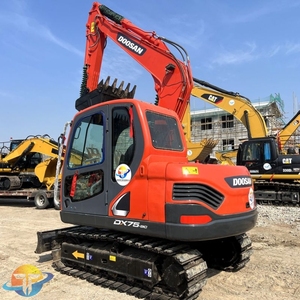 Excavatrice Doosan DX75 d'occasion originale 2022 avec 591 heures de fonctionnement, godet de 0,3 m³ - Haute qualité et bon prix - Product Image 1