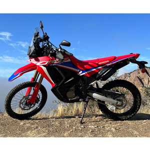 Motocicleta Honda CRF300L Rally, fiable para aventuras y turismo, para distribuidores y concesionarios en el extranjero. - Product Image 4