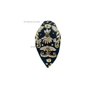 Turban brodé à la main avec des perles de graines, style tendance pour femmes, en crêpe pur/velours, pour l'Aïd et le Ramadan - Product Image 4