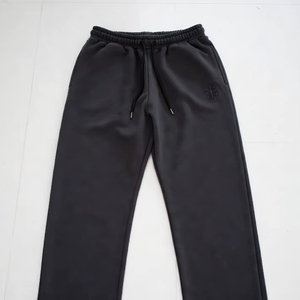Pantalon de jogging décontracté en coton pour homme, coupe ample, avec cordon de serrage, taille mi-haute, respirant et écologique, personnalisable avec logo - Product Image 3