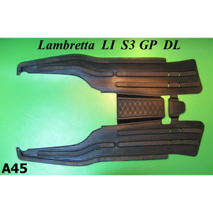 Alfombrillas de goma negras Lambretta LI S3 + TV3 + SX + GP/DL - Product Image 1