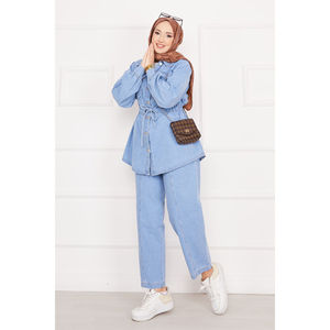 Conjunto de Mezclilla con Cinturón y Bolsillos para Mujer, Lavado Snow Wash - Atuendo Cómodo y Elegante - Product Image 4