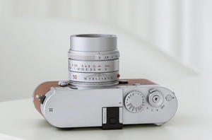 ข้อเสนอสุดคุ้ม APO Summicron M 50mm F 2 1:2/50 ASPH สีเงินเคลือบอะโนไดซ์ ซื้อเลย - Product Image 3